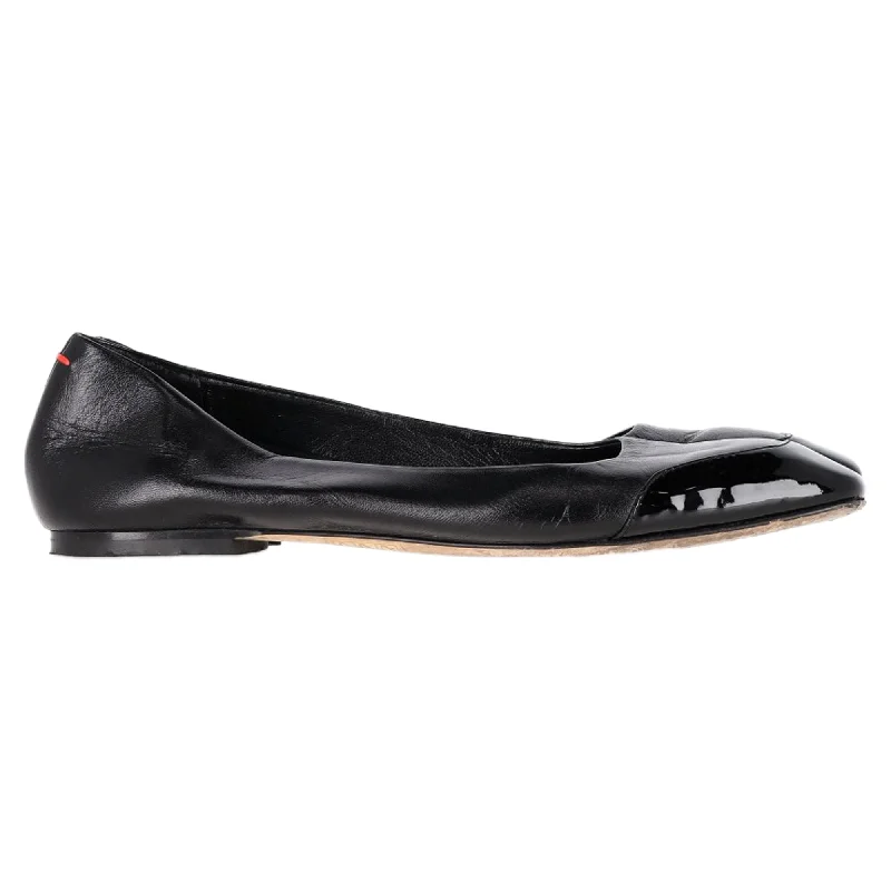 Aeyde Ballet Shoes in Black Leather