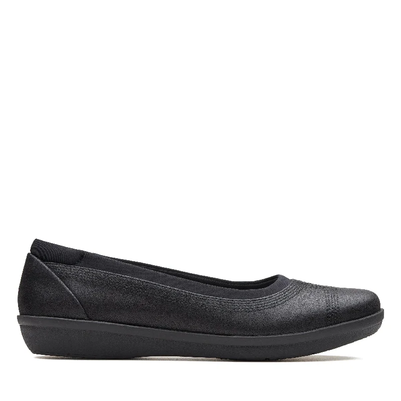 Clarks Ayla Low in Black Textile